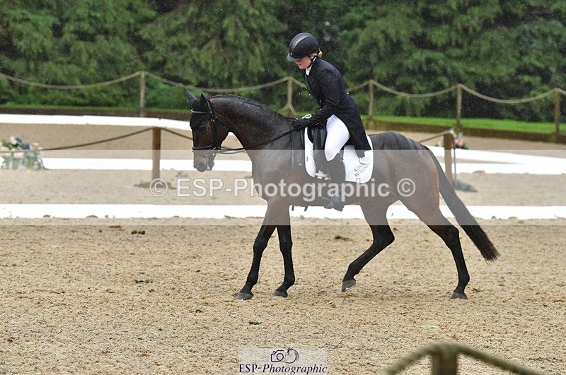 231018-152536-00777 - 009-FUTURE.GRAVITIE-Gini.Hope-DR