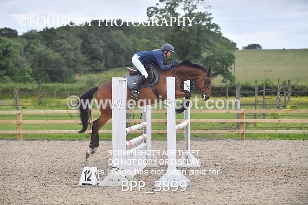 BPP_3899 - CLASS 6 Senior Discovery/ 1m Open