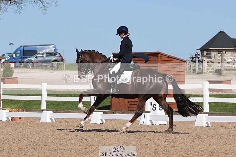 250405-151018-11576 - 131-Francesca.Cawley-Dame.Blanche