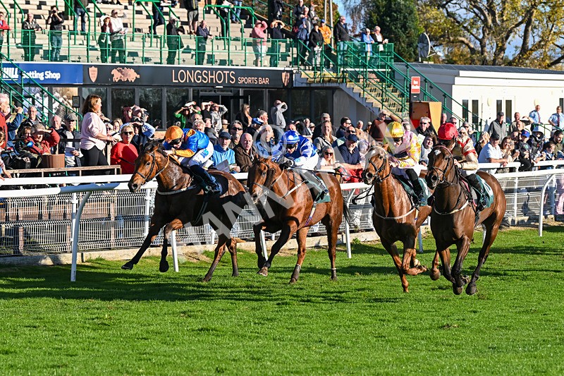 291024-Race 4-Rwenearlytheredad-6045 - Race 4