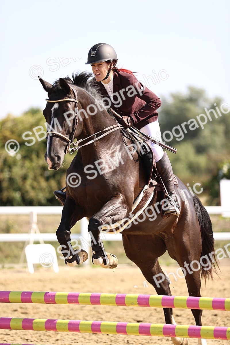 SBM_005737 - Class 9 - Senior British Novice - 90cm