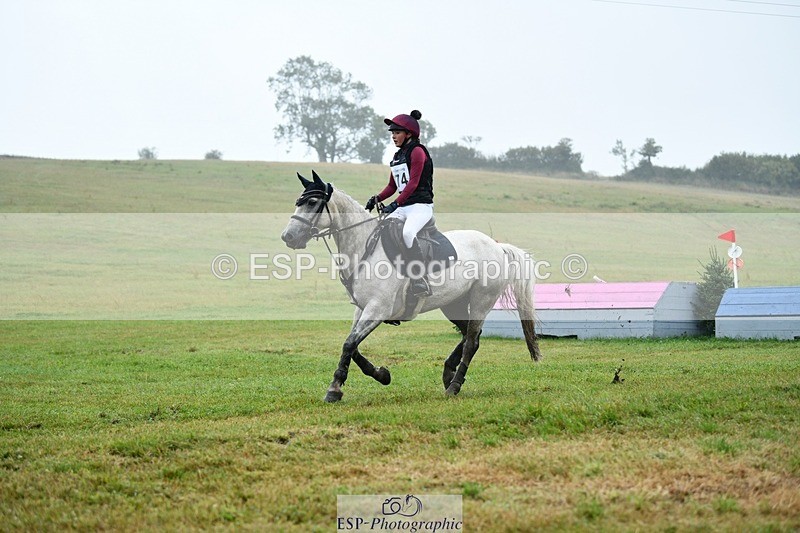 250830-151709-04296 - F-274-Isabella.Bonney