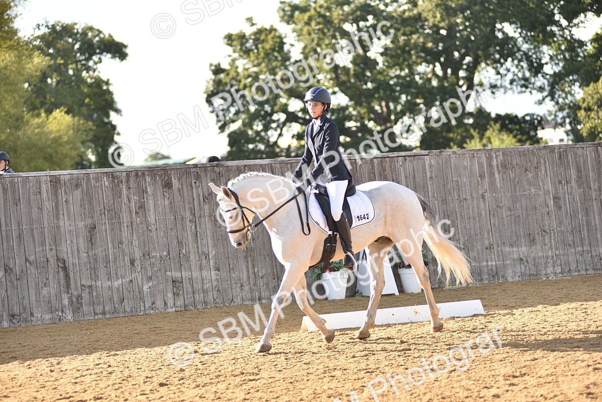 SBM_29687 - D16 -Small Tour Championship Novice 2