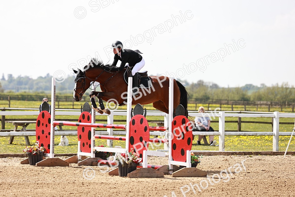  - Class 24 - Senior Newcomers - 1.10m