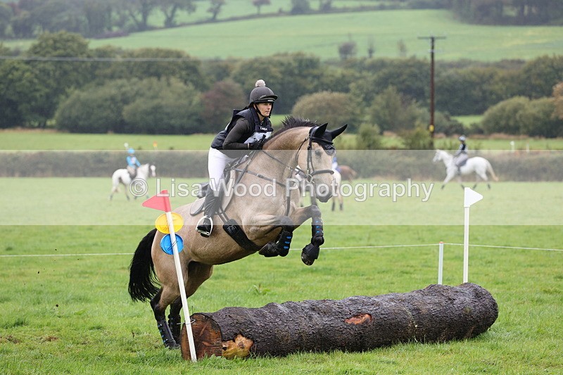 1X9A1729 - Class 2: 70cm: Log