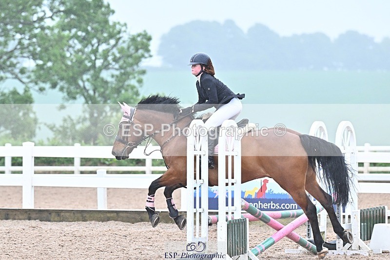 250527-160453-00148 - Clear Round and60cm