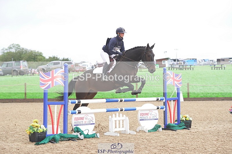 230924A-112430-04538 - 100 SJ 11.00 to 12.00