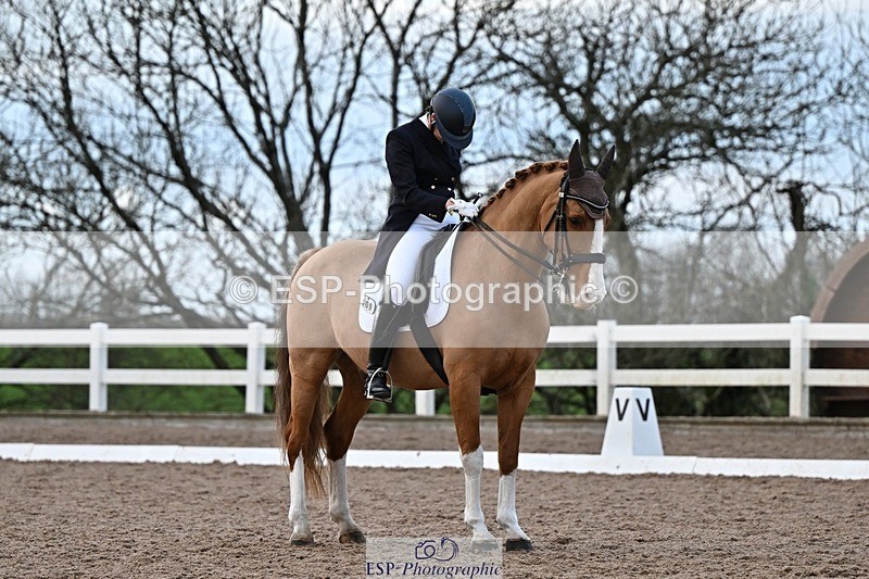 241214-152943-03262 - 109-Katharine.Lewis-Albertho.B