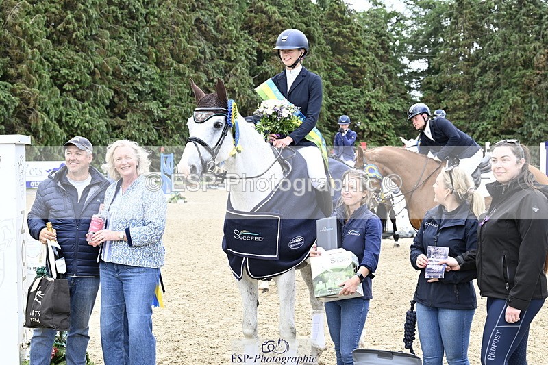 250525A-110040-15625 - Presentations Section A British Young Rider 3 Star