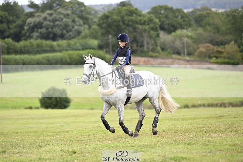 240825X-120027-32683 - 70cm XC 11.00 to 12.00