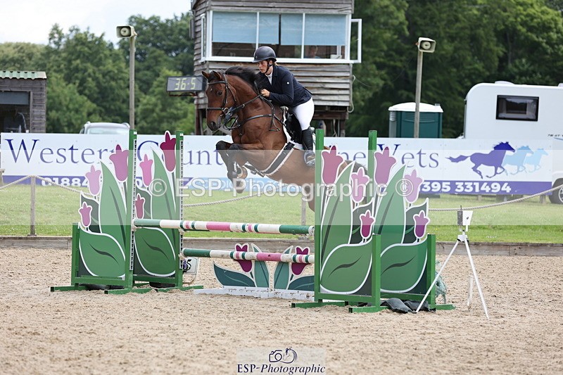 250614A-102411-05650 - Cls 26 British Novice and 90cm Open