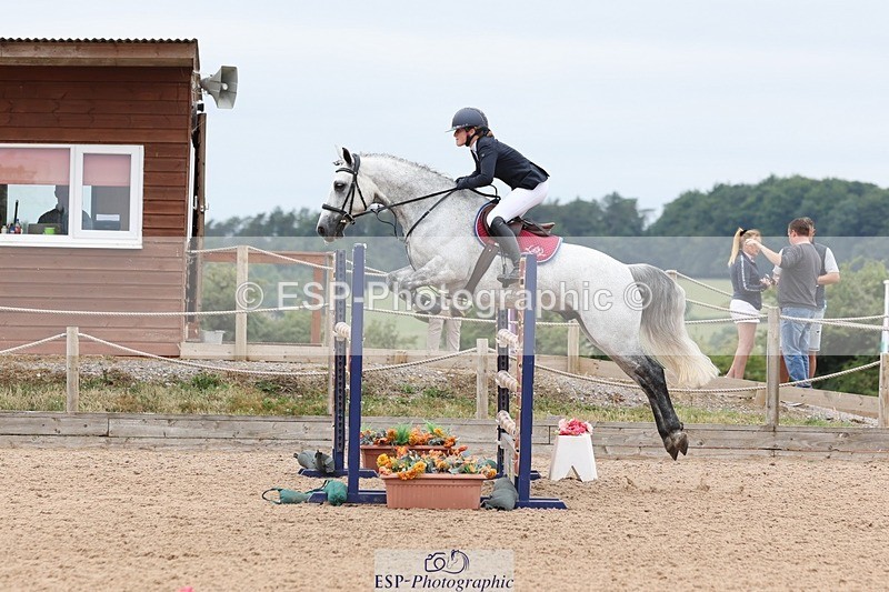 250629-121521-11800 - Cls 28 Pony Foxhunter Second Round