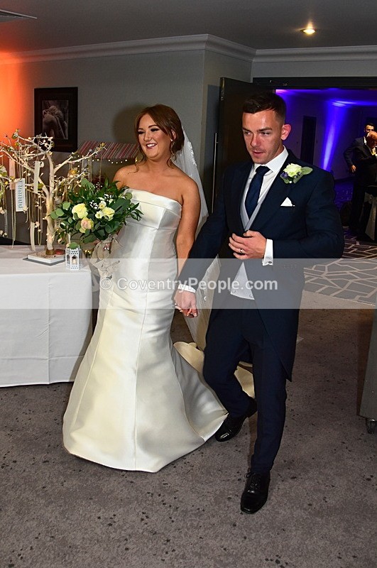 CON-667 - Toni & Liam