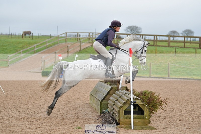 240203A-095929-00008 - 70cm