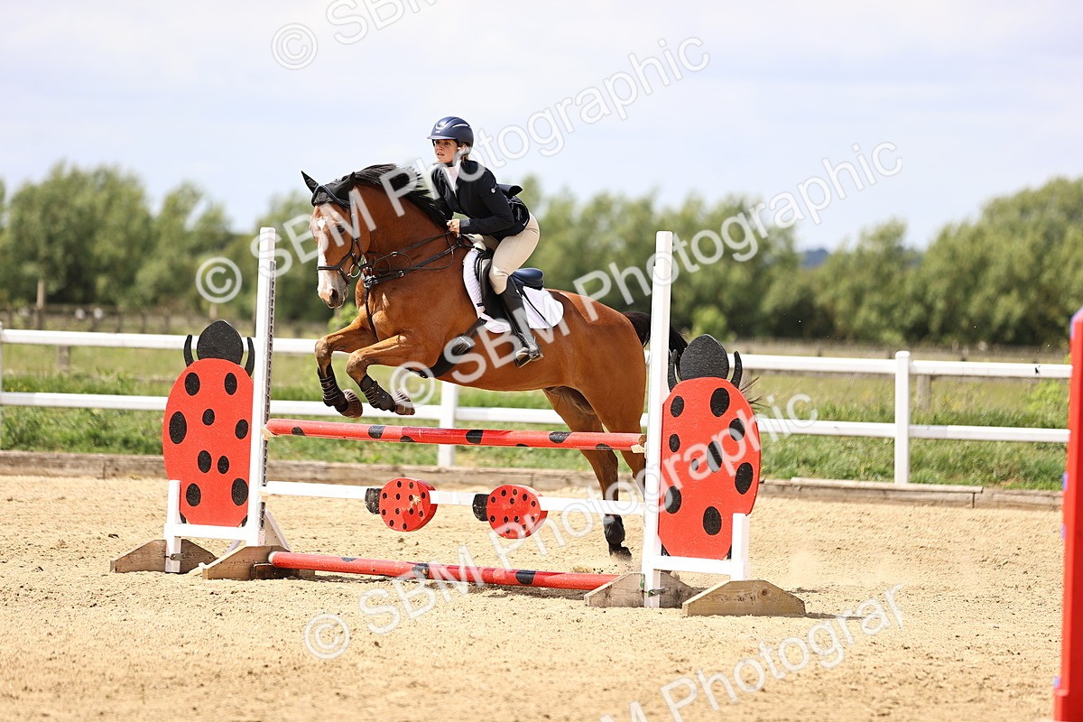 SBM_000079 - Class 3 - 90cm showjumping