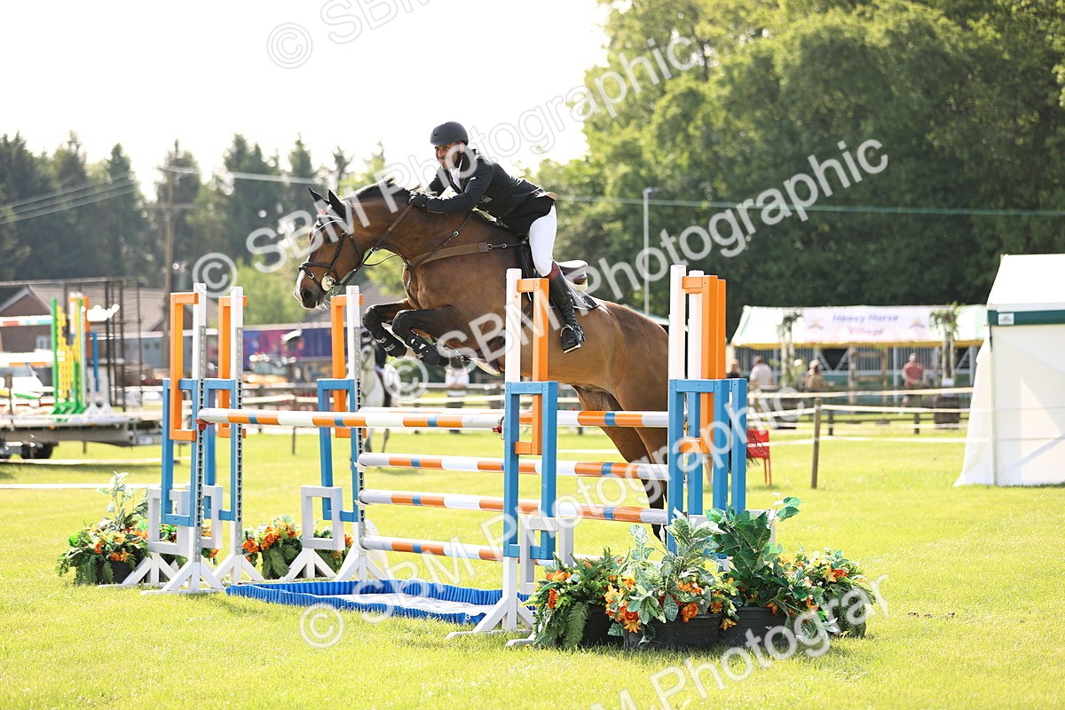 SBM_01424 - Class 200 - Martin Grant Homes Welcome Stakes 1.25m Open