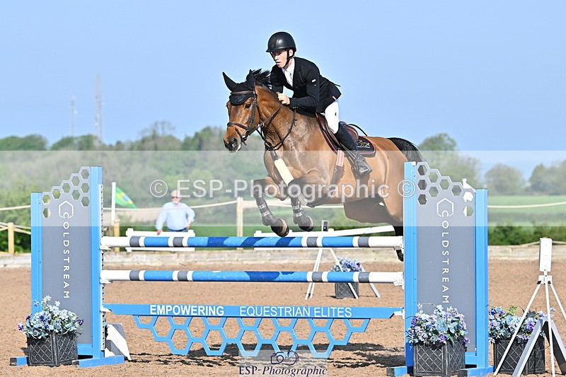 240509A-090011-00397 - Cls 8 Foxhunter