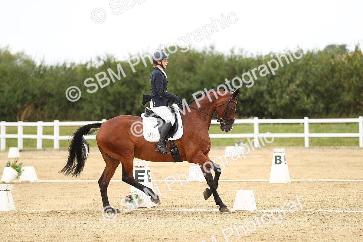 SBM_017673 - Class 13 - Novice 23 - 14.27-15.16