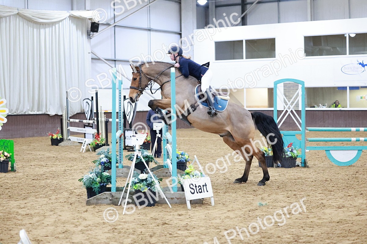 SBM_007711 - Class 24 - Nupafeed Supplements Senior Discovery/ 1m Open