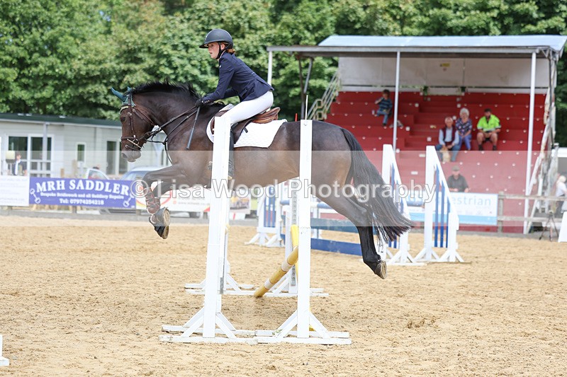 3E7A9999 - Class 9: Senior British Novice/90cm open