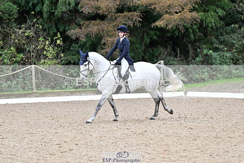 251022A-150729-00472 - B-109-Zoe.Davies