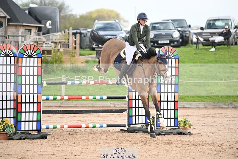 250425-095517-08048 - Cls 2 - 2 Star Small Tour