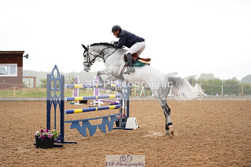 240526A-131012-08250 - Cls 27 Chard Equ May Grand Prix