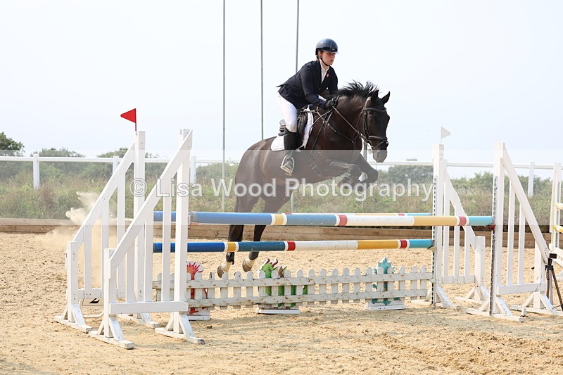 3E7A2654 - Class 9: Senior 1.15m Open