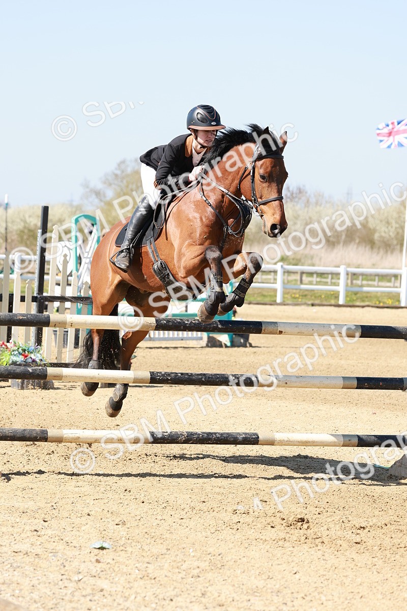SBM_004304 - Class 17 - Senior Newcomers - 1.10m