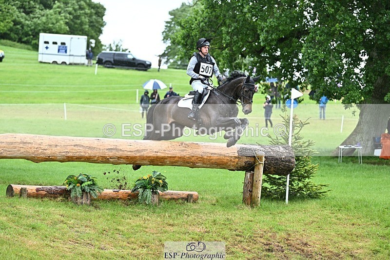 240526-143450-24068 - 507-DASSETT_ROCK_STAR-Tom_D_Crisp