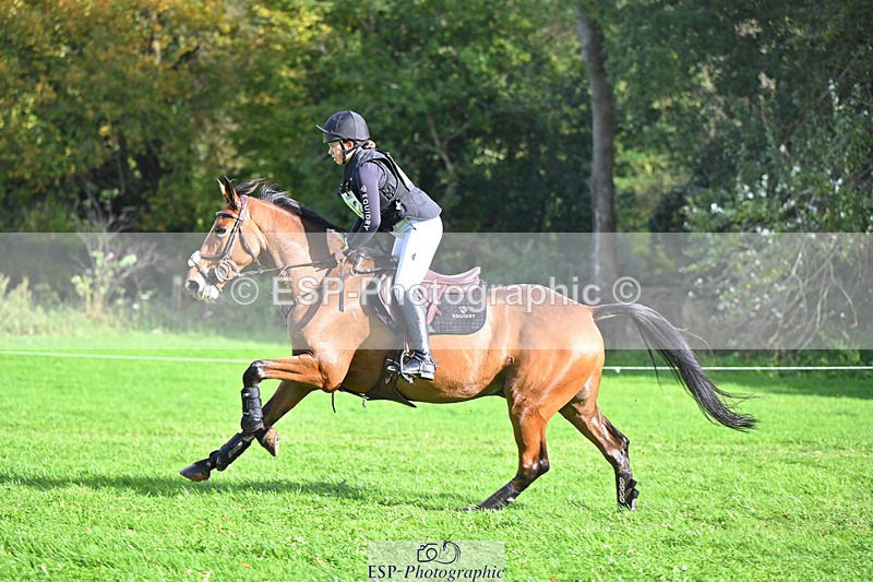 241025-123104-08246 - 102-Holly.Morris-ROYALE.LOUIS