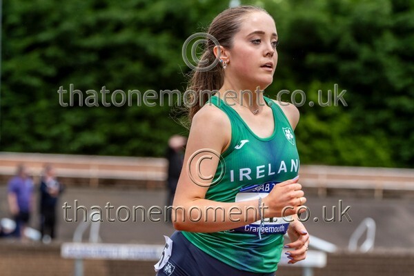 SIAB23-527855 - Track Female Set One