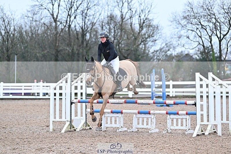 241127-100452-00129 - Cls 01A&B Brit Nov & 90cm Open