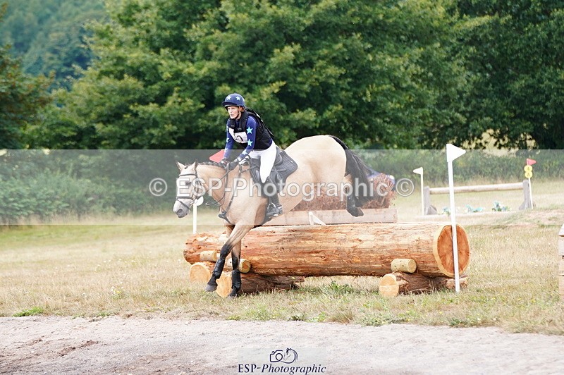 250802A-135118-04864 - B-090-Kate.Markham-SEYCHELLES.SILVER