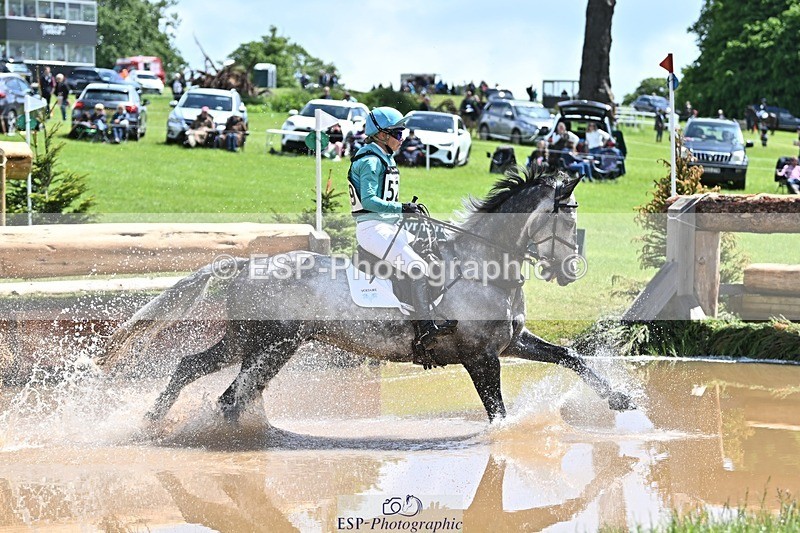 240526-121644-21910 - 529-SBH_BIG_WALL-Izzy_Taylor