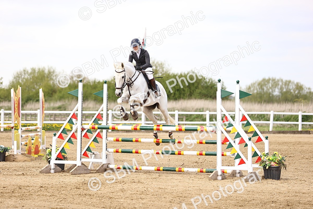 SBM_002349 - Class 11 - Senior newcomers - 1.10m