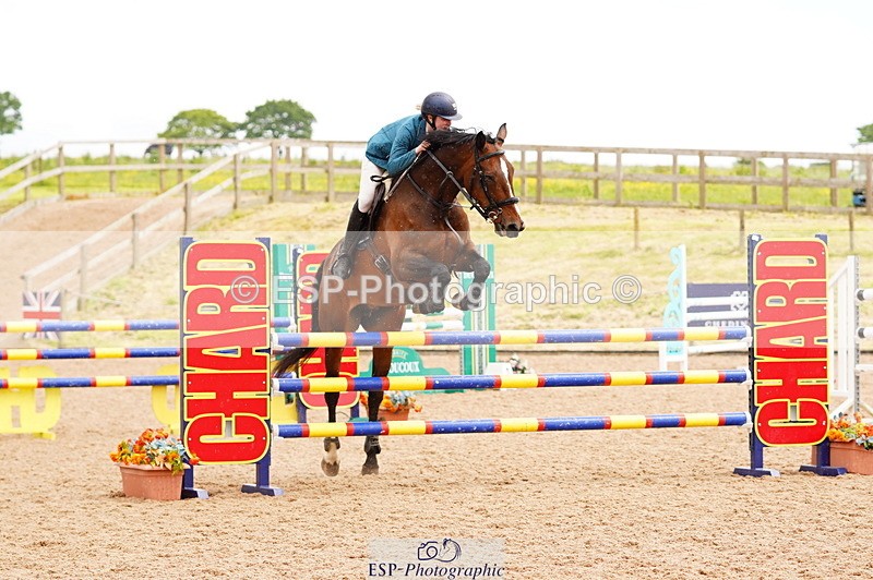 240526A-120202-07923 - Cls 26 Chard Equ 1.05m and 1.10m Grand Prix