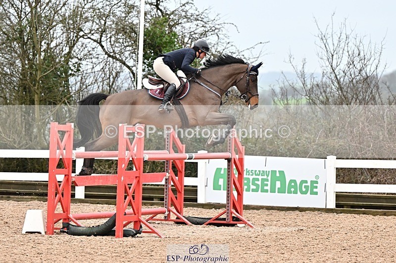 250129-123318-00373 - Cls 04 Snr Newc & 11.0m Open