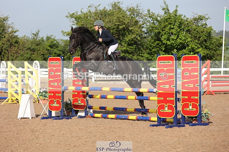 240510A-084400-04380 - Cls 13 British Novice and 90cm Open