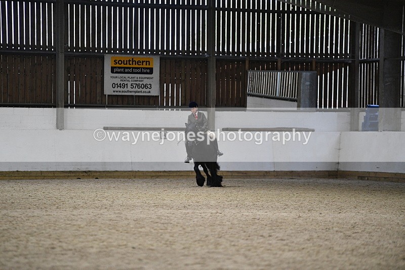 WJ5_7512 - Class 12 Ridden M&M