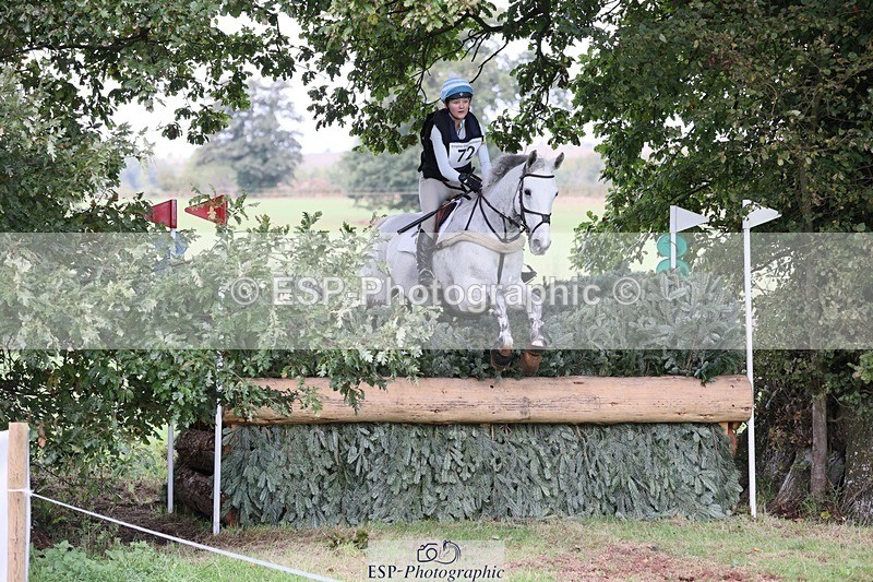 231020-130719-08674 - 072-CARROW.IROKO-Alice.England-XC