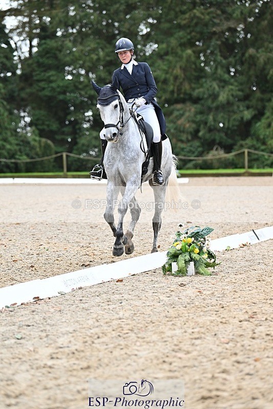 231019-130132-03265 - 120-VAN.KAUNITZ-Sara.Squires-DR