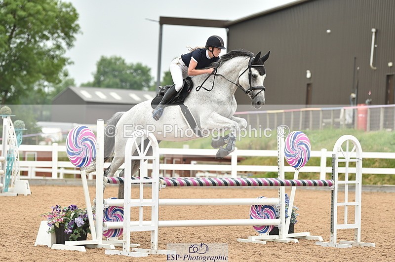 230611A-113744-04821 - Cls 33 95cm Amateur Qualifier