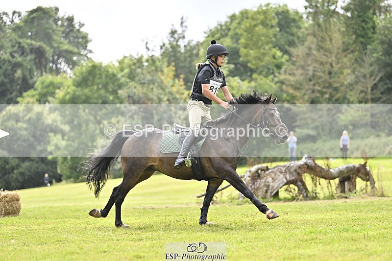 240825X-153519-36078 - 80cm XC 15.30 to 16.30