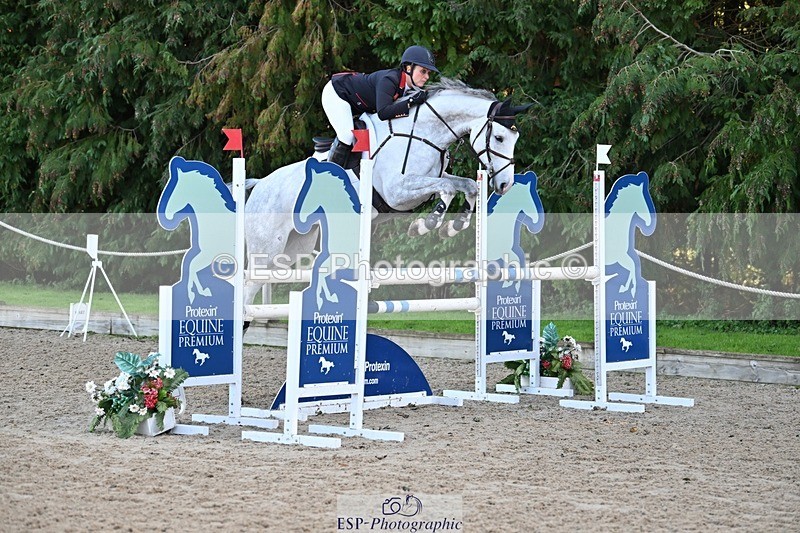 231022-102625-23342 - 250-COOLEY.COUTURE-Gemma.Stevens-SJ