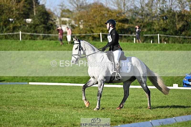 251024A-100241-07957 - F-451-Olivia.Clothier