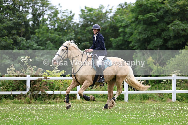 3E7A3897 - Class 6: Hawkins Motors Senior 1.00m Derby