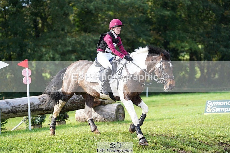 231021-143202-19283 - 467-WELLSHEAD.SQUIGGLE-Emily.Illing-SC+XC