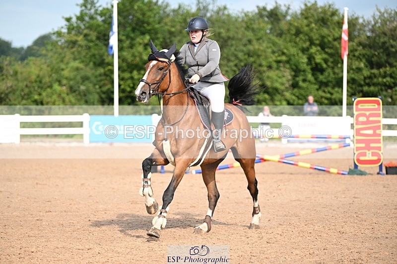 240802A-091618-03342 - Cls 21 A&B Brit Nov & 90cm Open