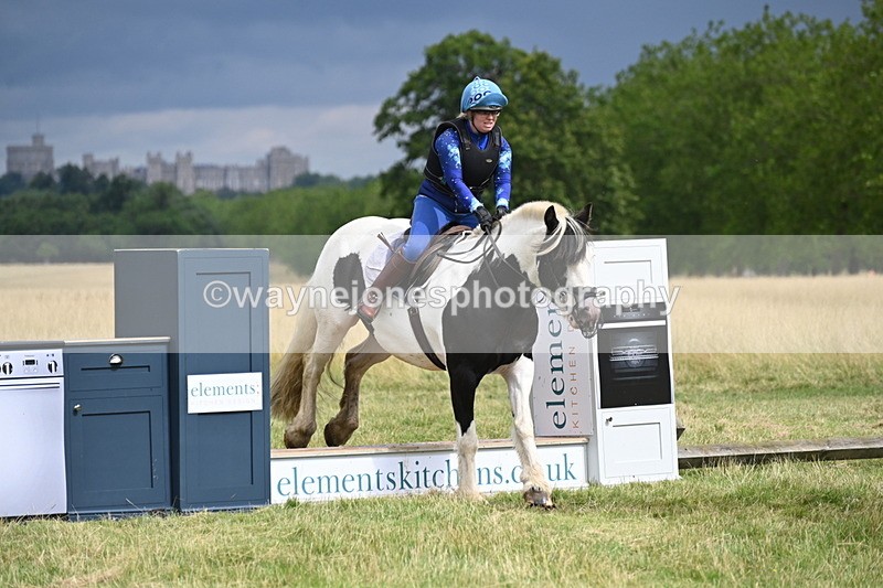 WJ6_2705 - Time at Jump 11:06 to 11:40